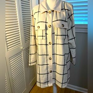 Melloday Long Shacket in Ivory/ Black Windowpane pattern, size XL